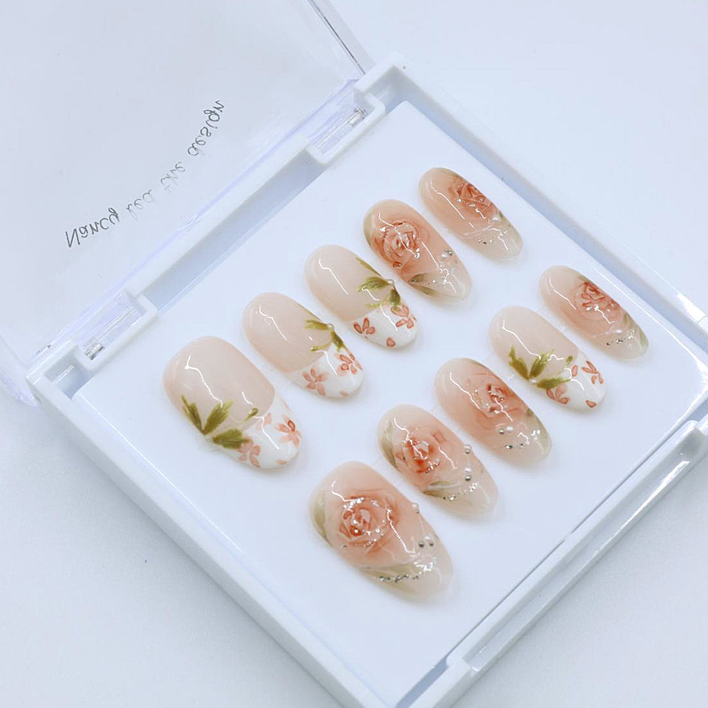 Rose Language Nail Art - Anke Bella